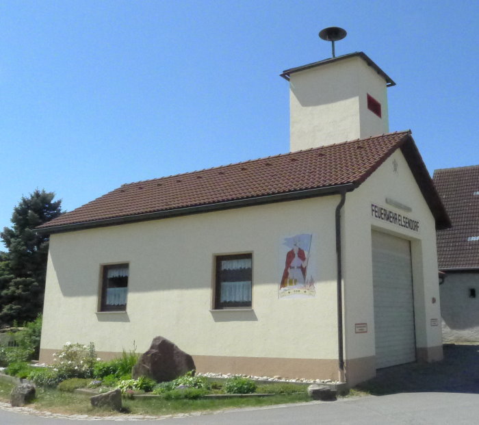 Bild des Elsendorfer Feuerwehrhaus